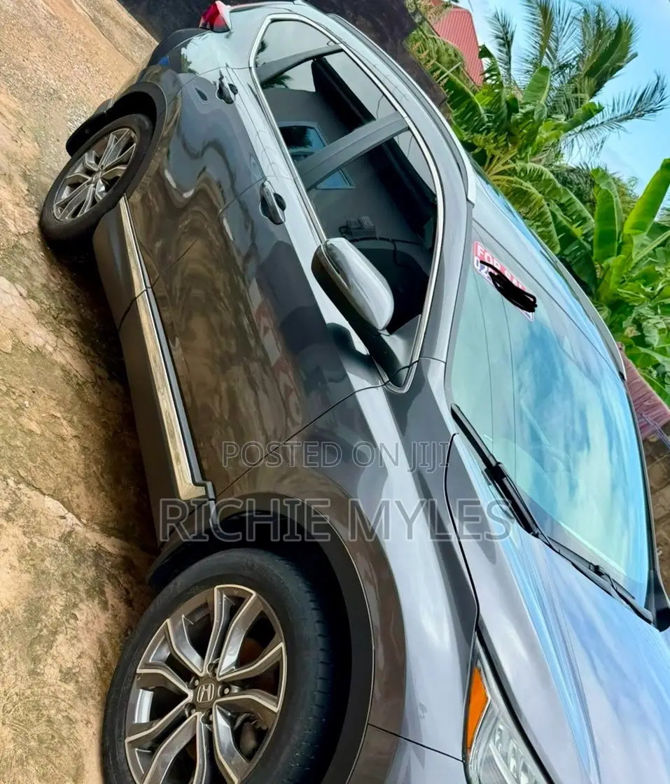 Honda CR-V Touring 2021 Gray