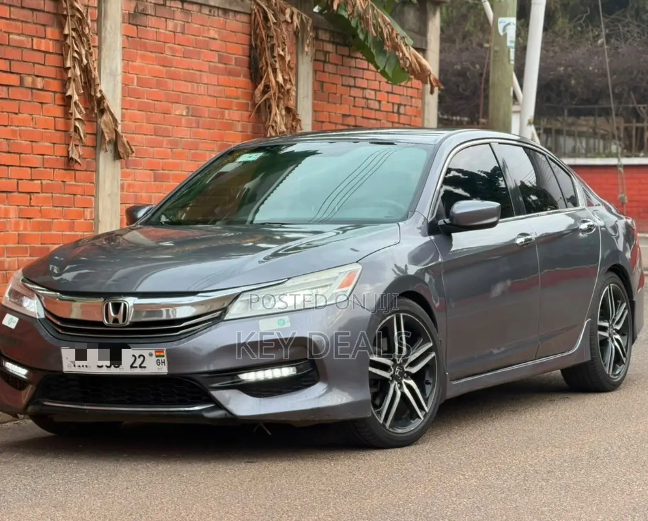 Honda Accord Sport 4dr Sedan FWD (2.4L 4cyl 2A) 2017 Gray