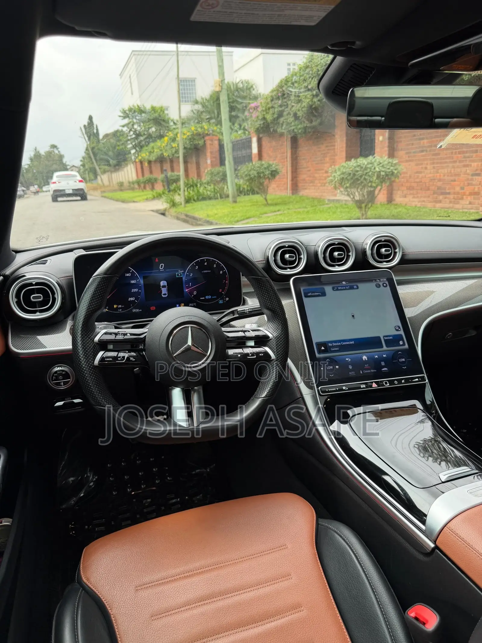 Mercedes-Benz C300 2022 White
