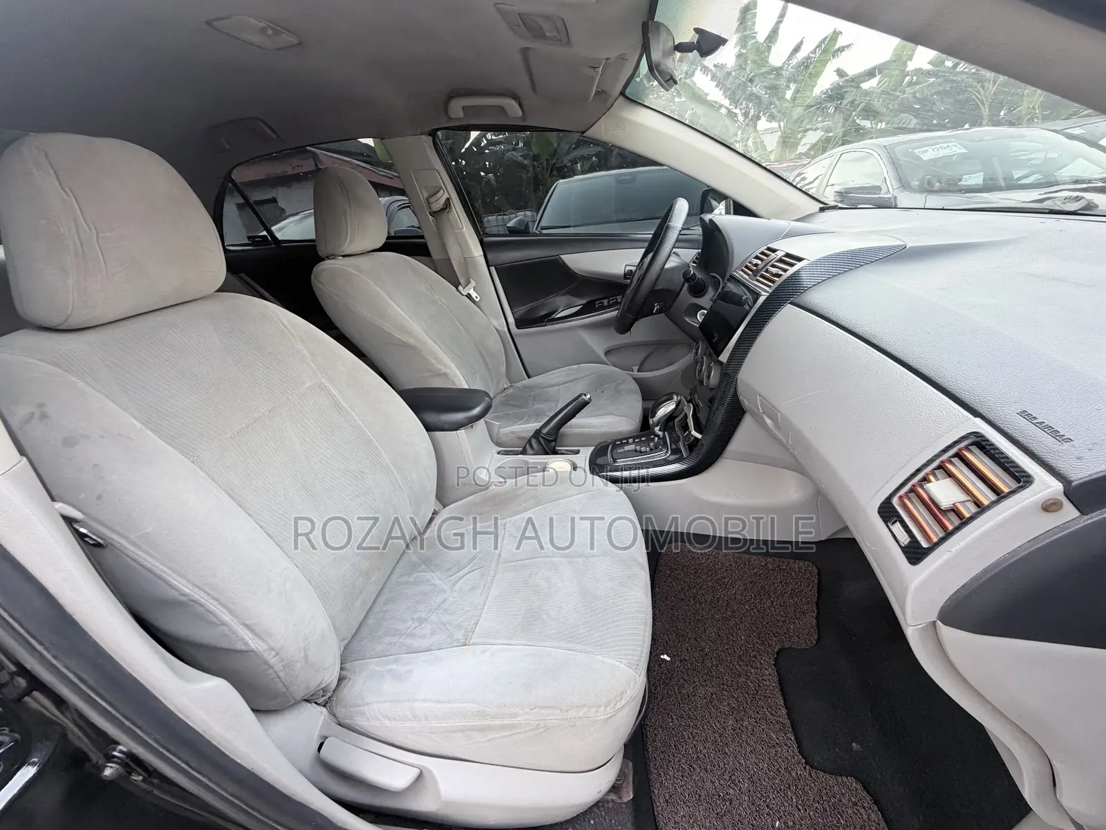 Toyota Corolla 2011 Black