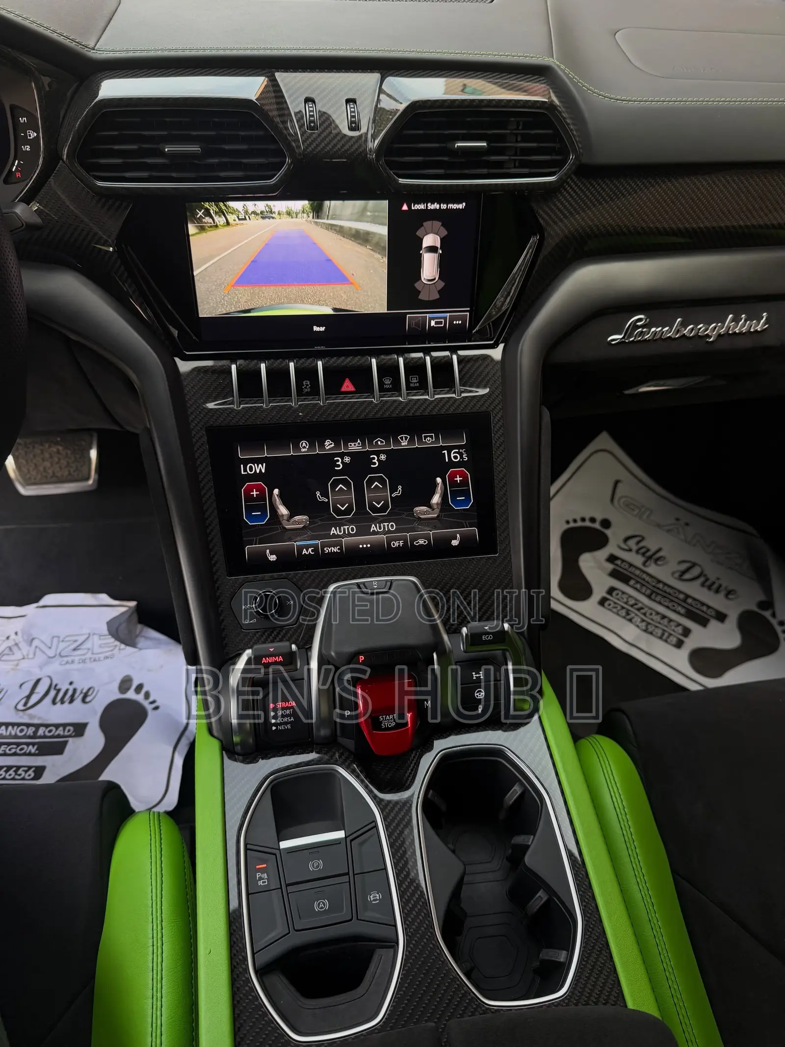 Lamborghini Urus 2021 Green
