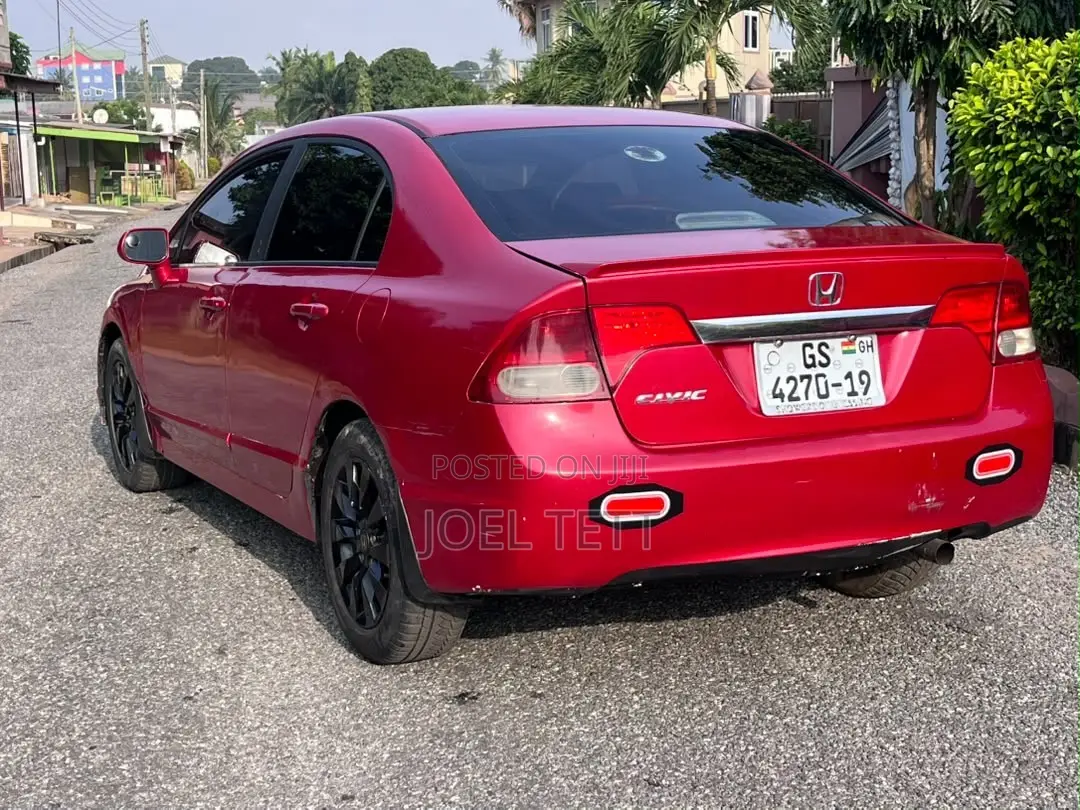 Honda Civic 2010 Red