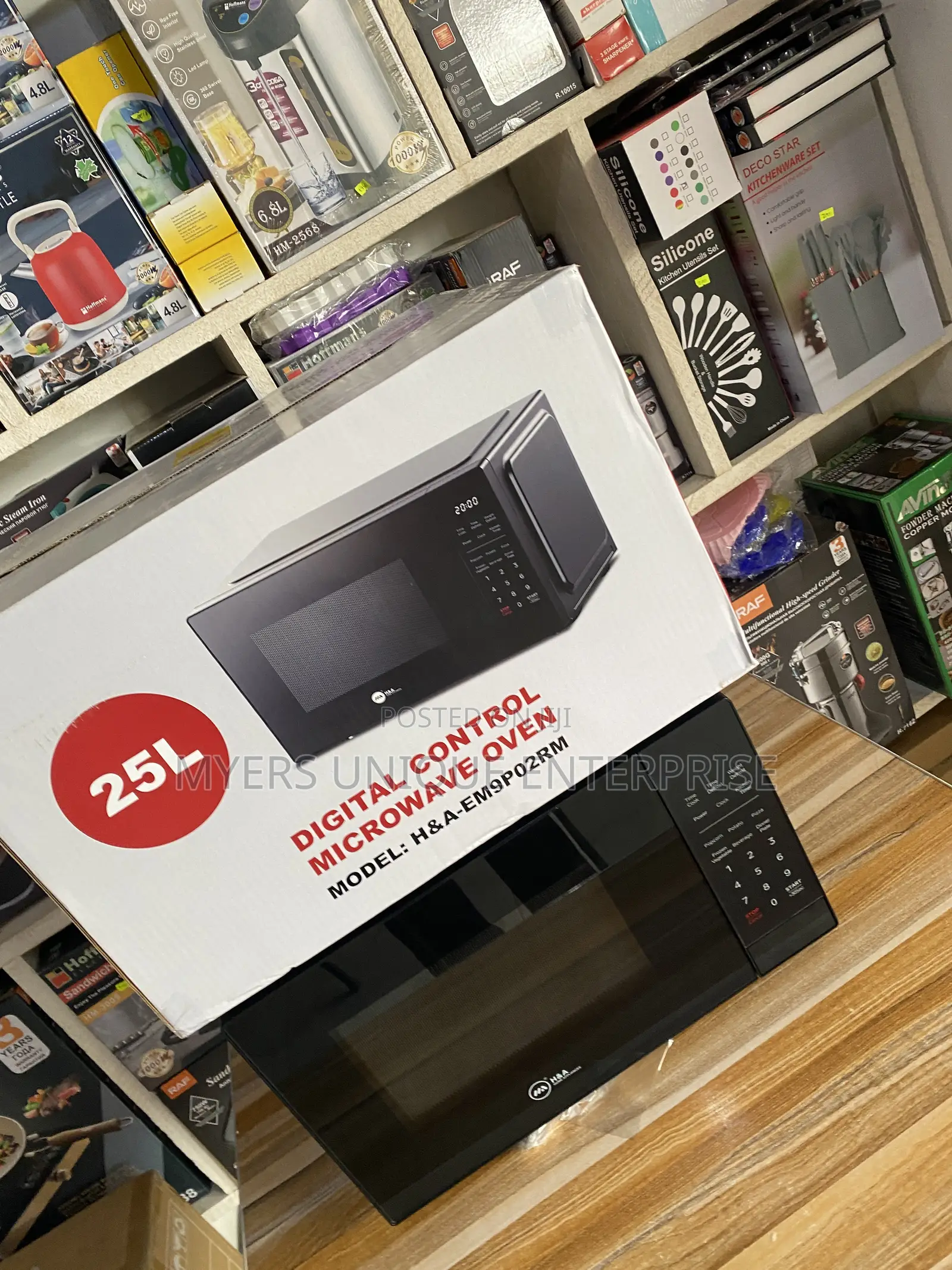 Black 25L Digital Microwave Oven for Home (H A)