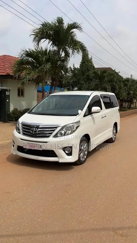 Toyota Alphard 2012 White