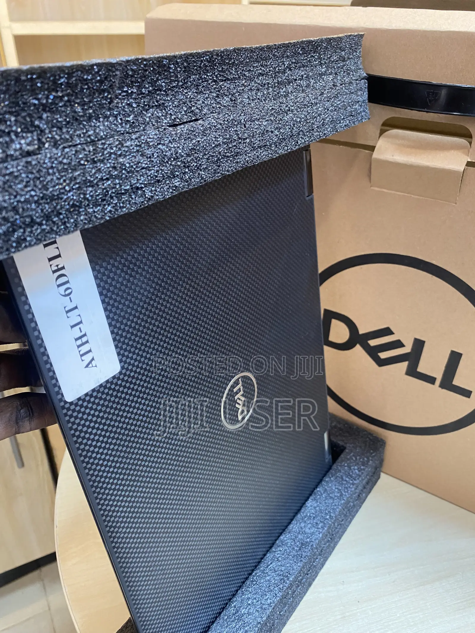 New Laptop Dell Latitude 7420 16GB Intel Core i5 SSD 256GB