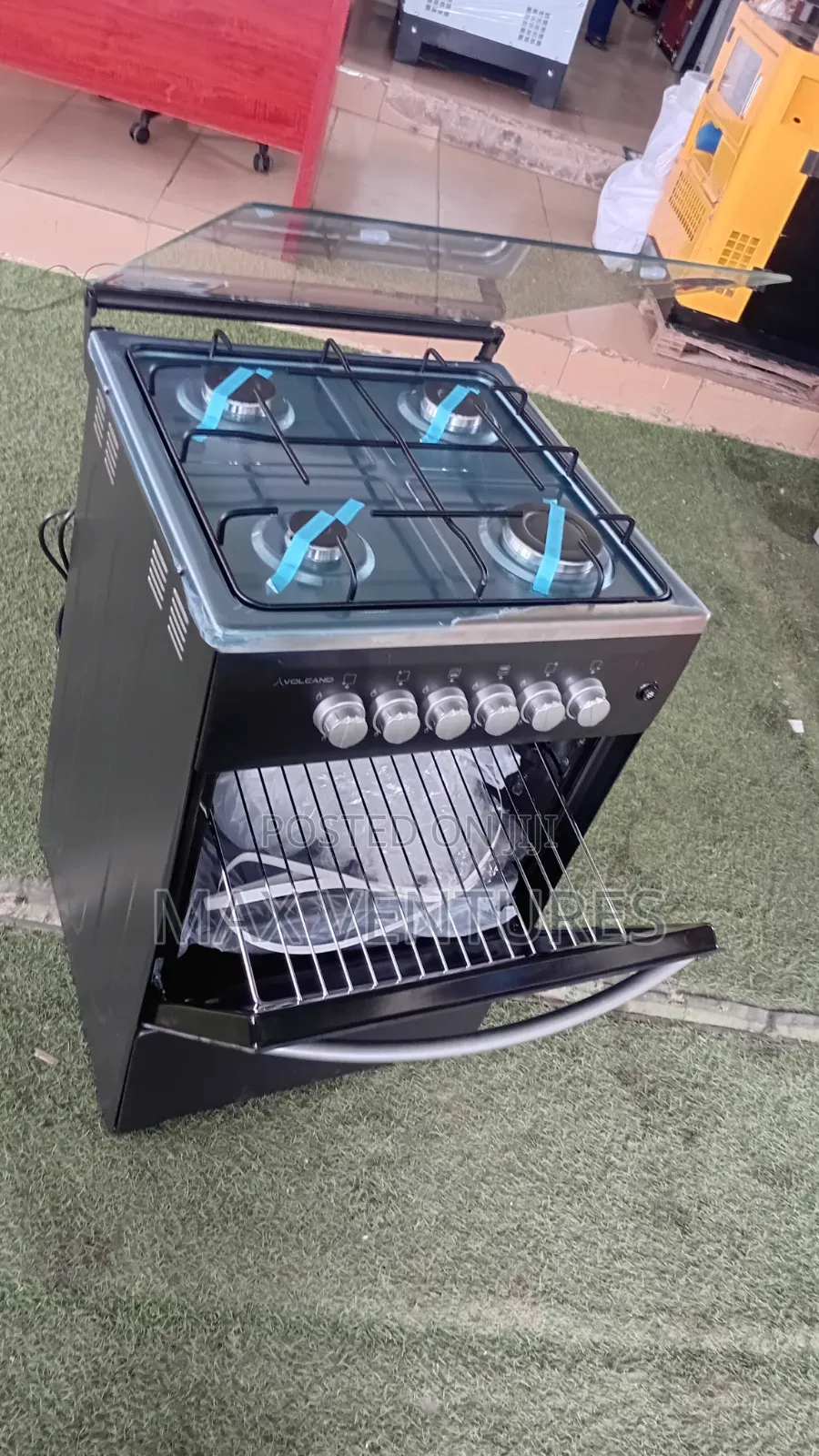 Volcano 4 Burner Gas Cooker 50x50 – Brand New 