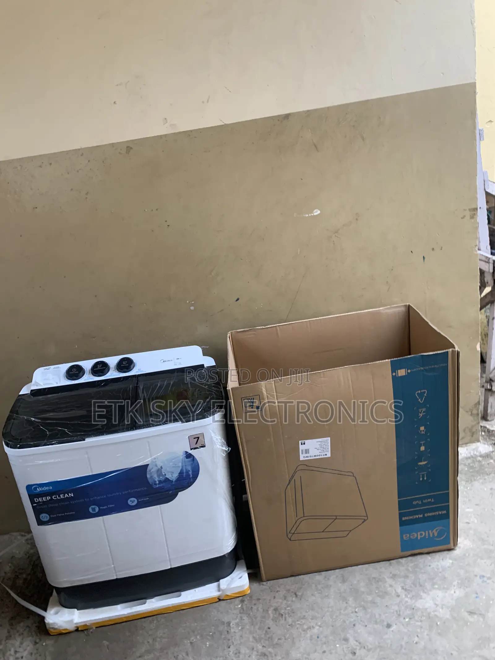 Appealing Midea 7kg Twin Tub Washing Machine