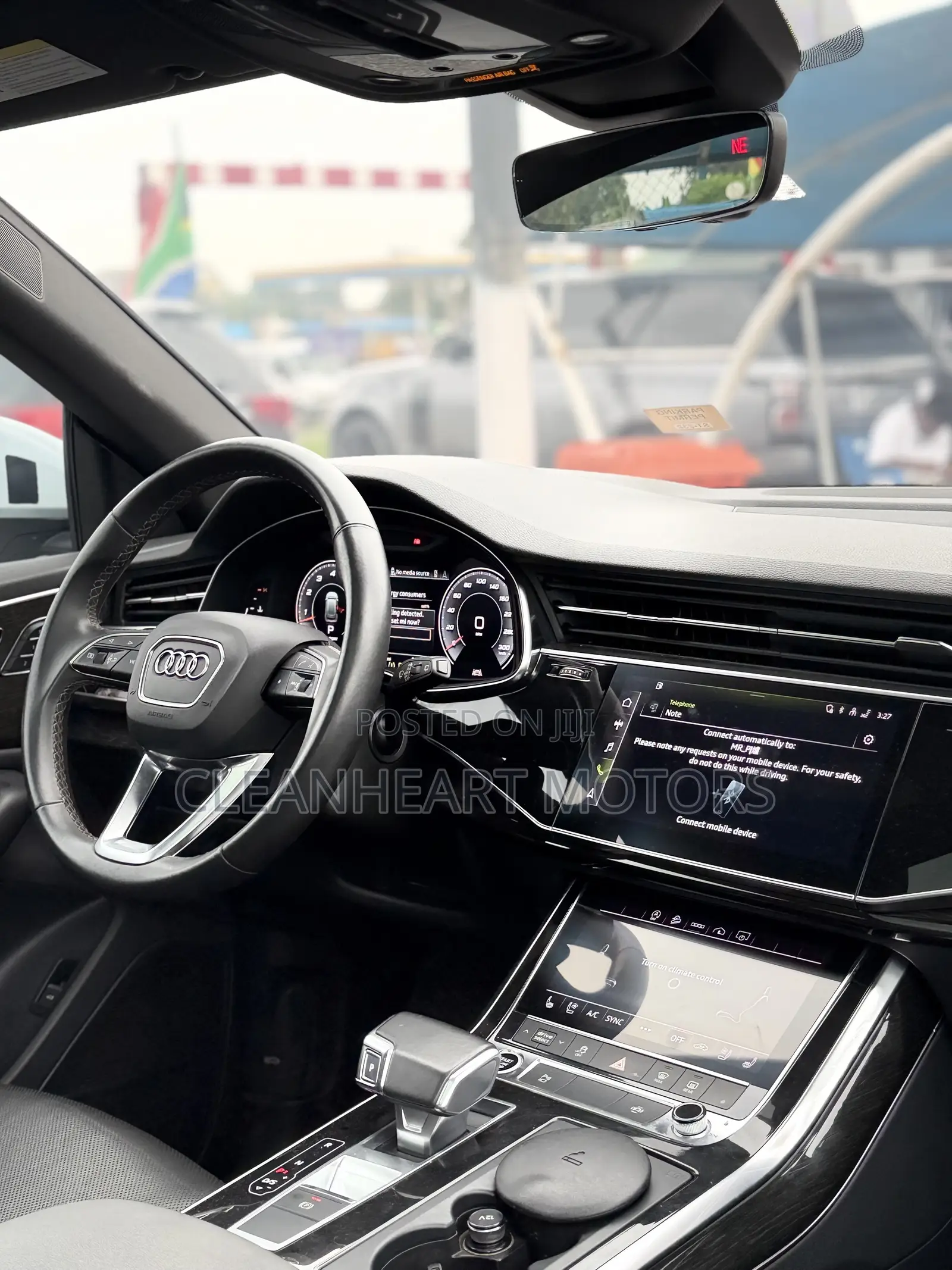 Audi Q8 2021 White