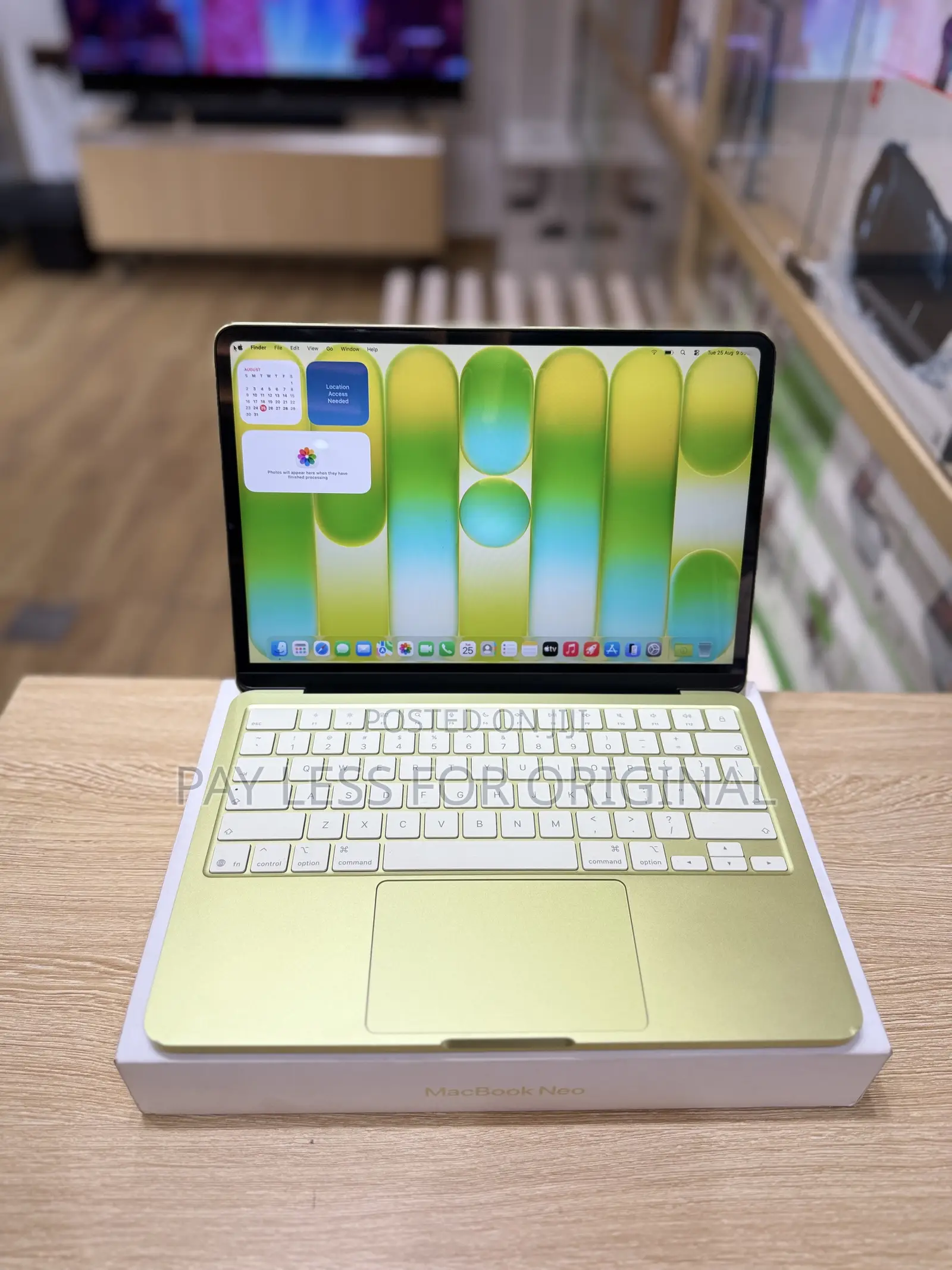 Laptop Apple MacBook Neo 2026 8GB SSD 256GB
