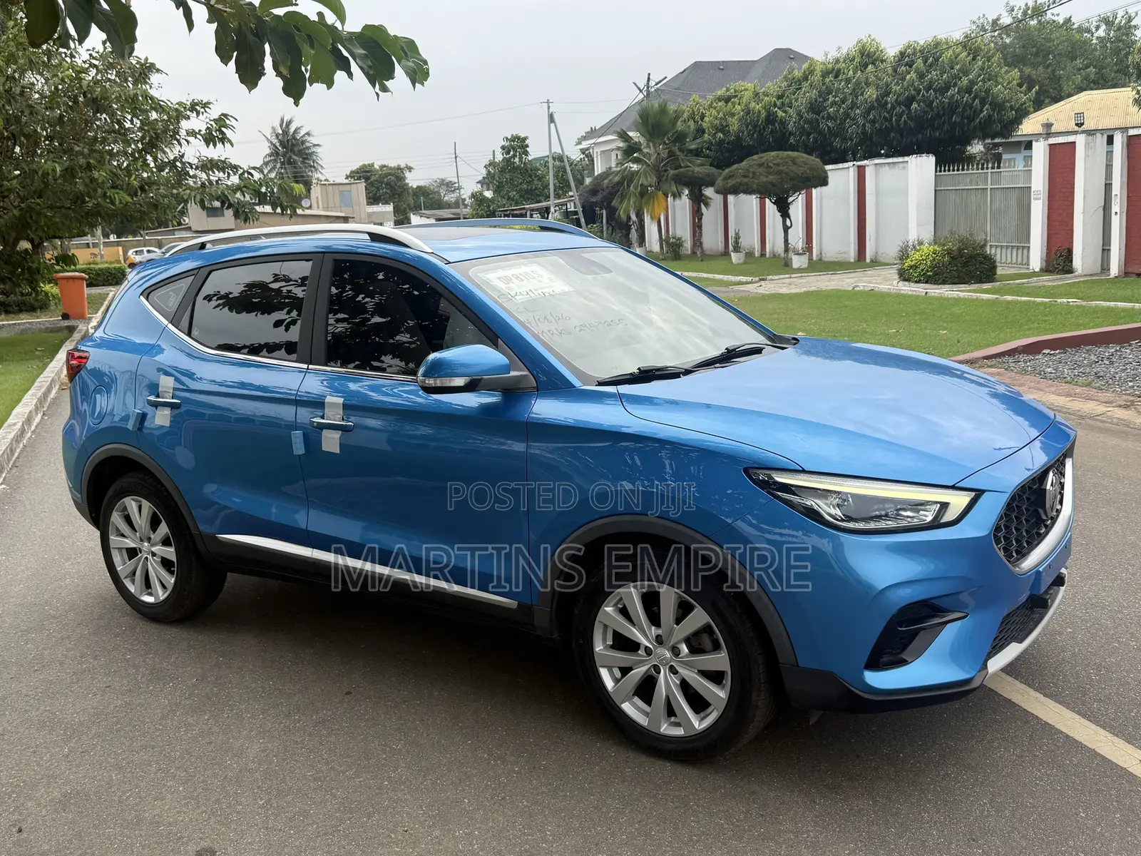 MG ZS 2021 Blue