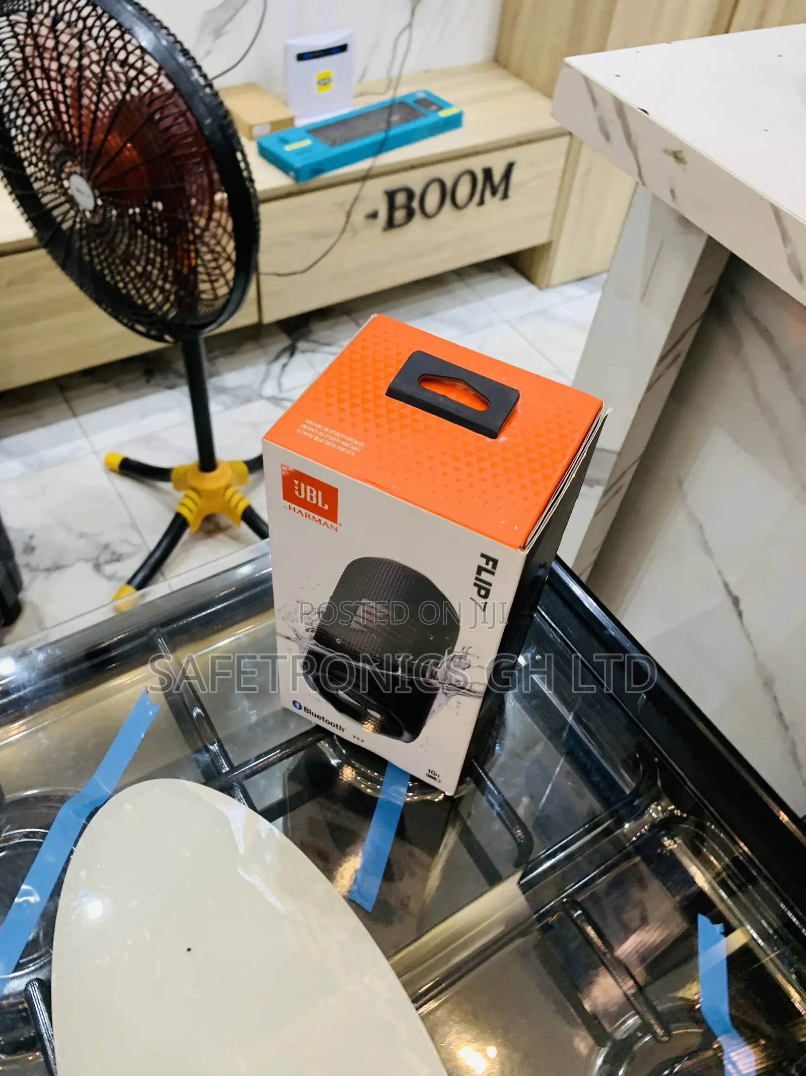 Long Lasting JBL Flip 7 Portable Waterproof Bluetooth Speaker