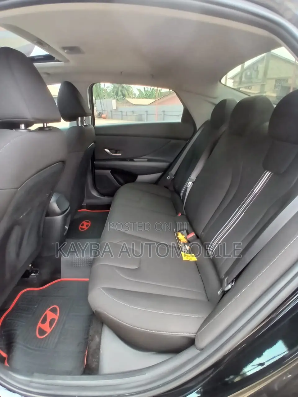 Hyundai Elantra 2025 Black