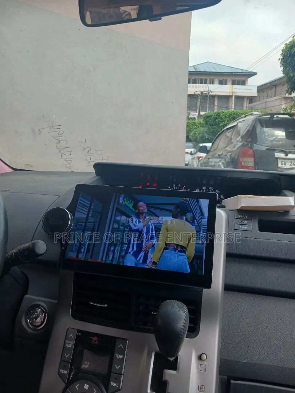 Toyota Voxy New Android Car Tape ( Big Screen)