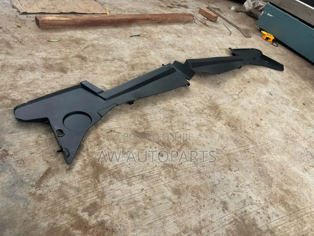 Dodge Challenger 2015 Radiator Upper Cover