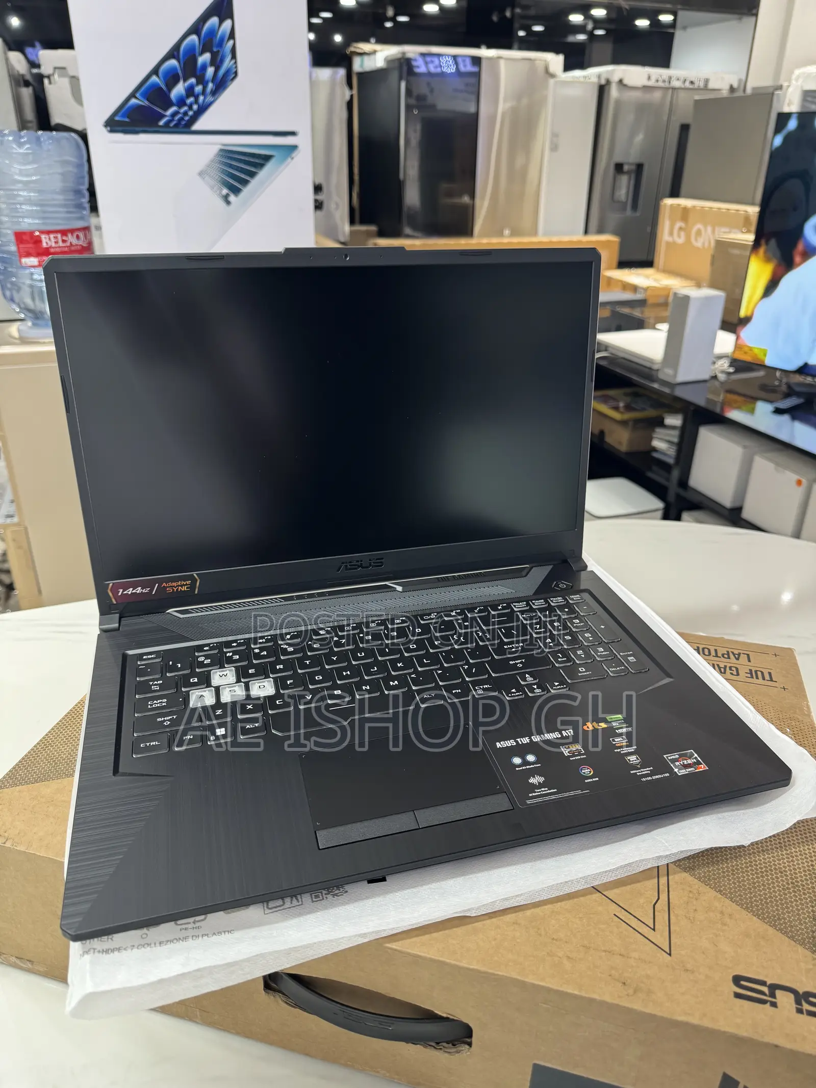 New Laptop Asus TUF Gaming A17 8GB AMD Ryzen 7 SSD 512GB