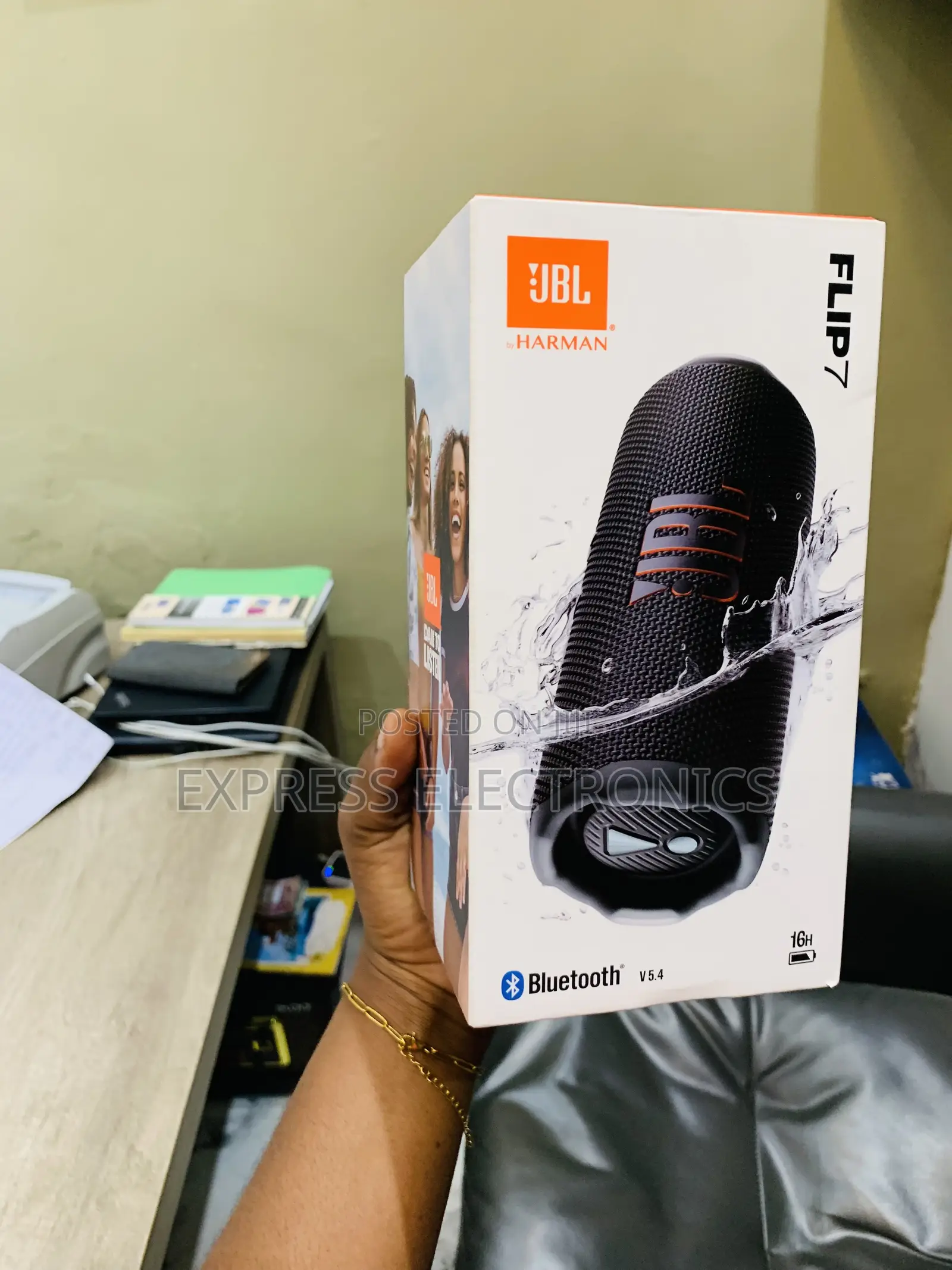 Hot Deals JBL Flip 7 | Portable Waterproof and Drop-Proof Speaker