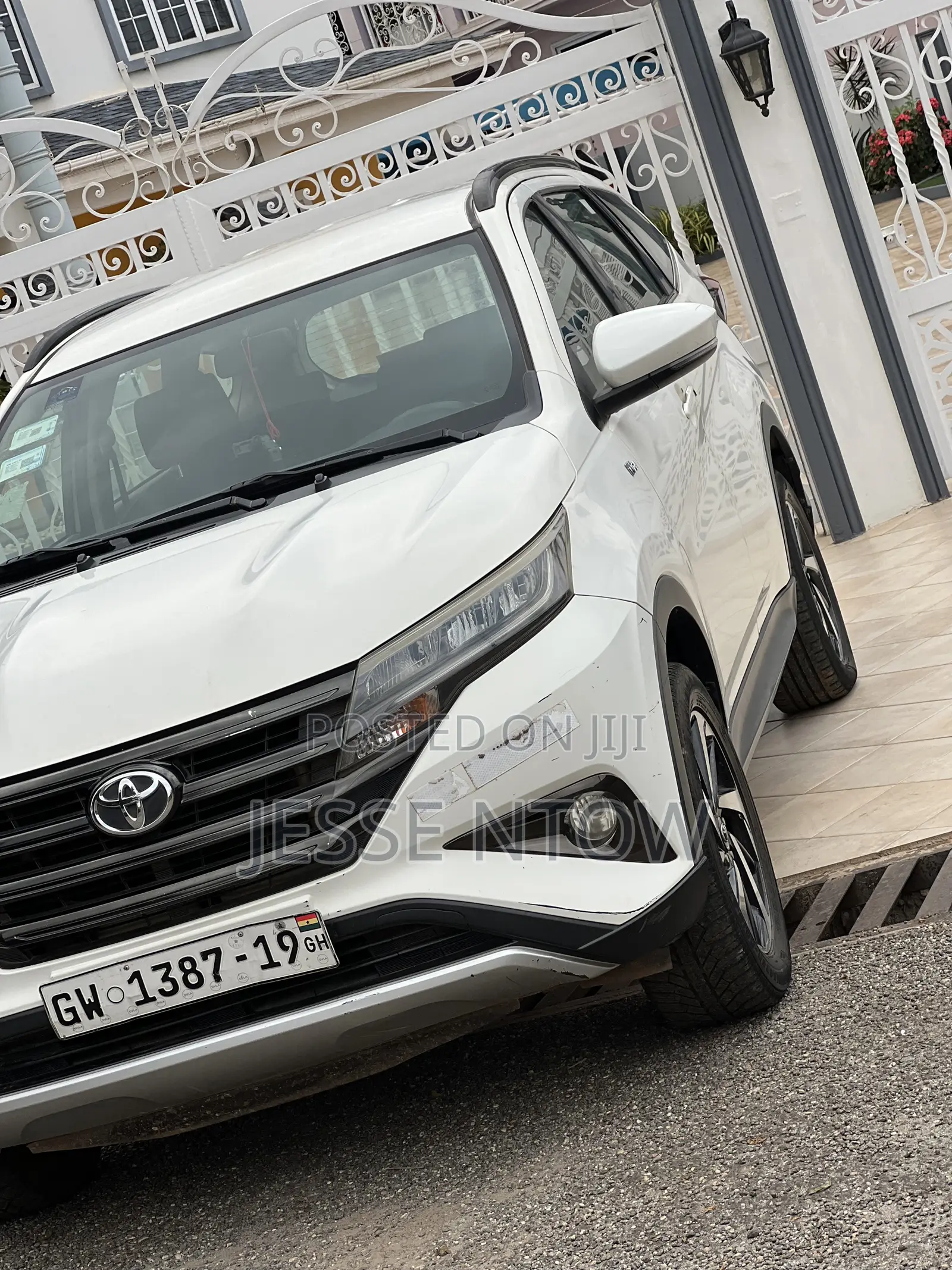Toyota Rush 2019 White