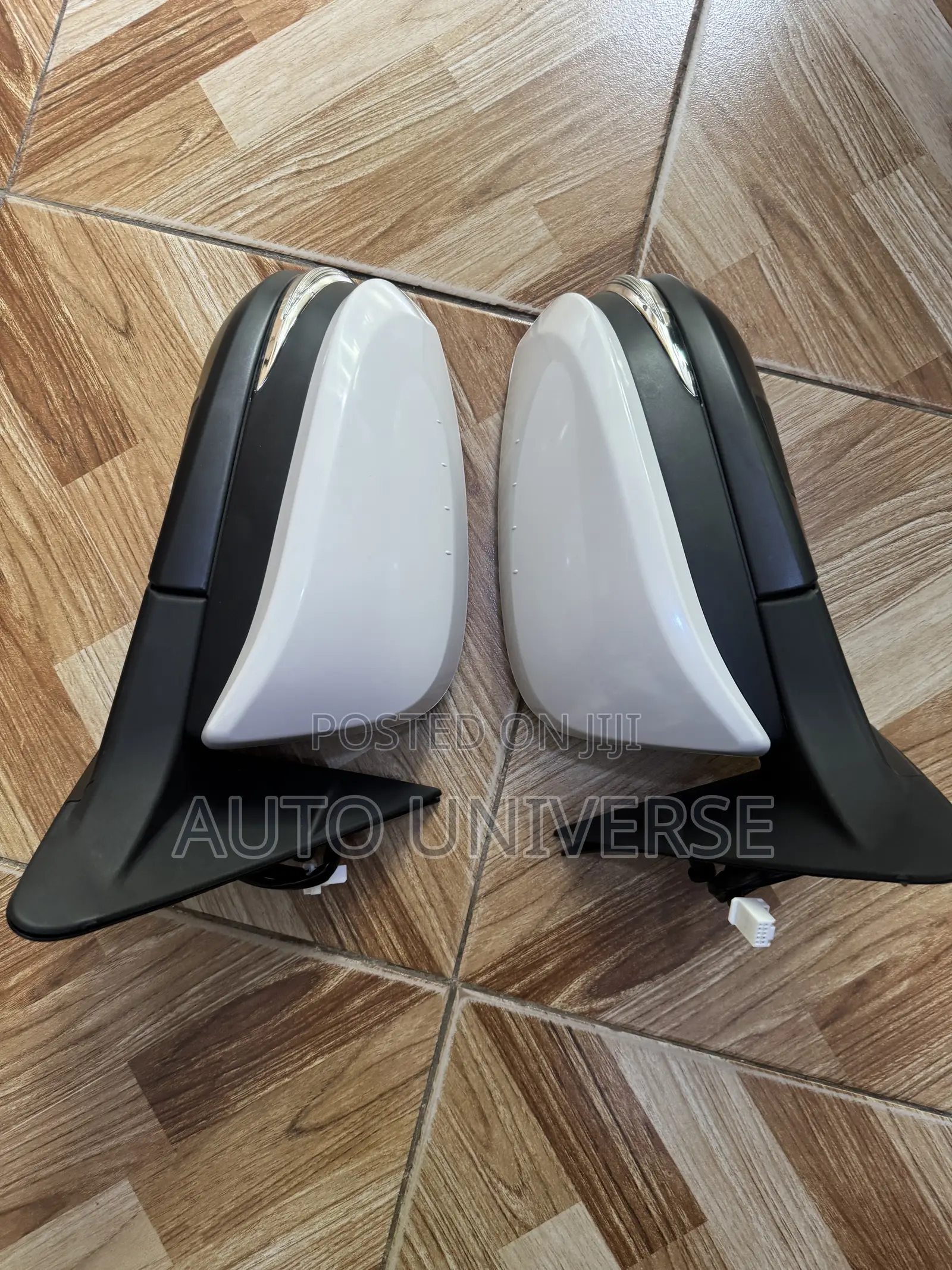 Toyota Highlander 2014, 2015, 2016, 2017, 2018, Mirror Available