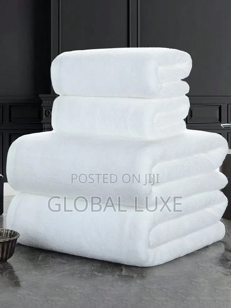 Premium White Hotel Towels – Soft & Absorbent