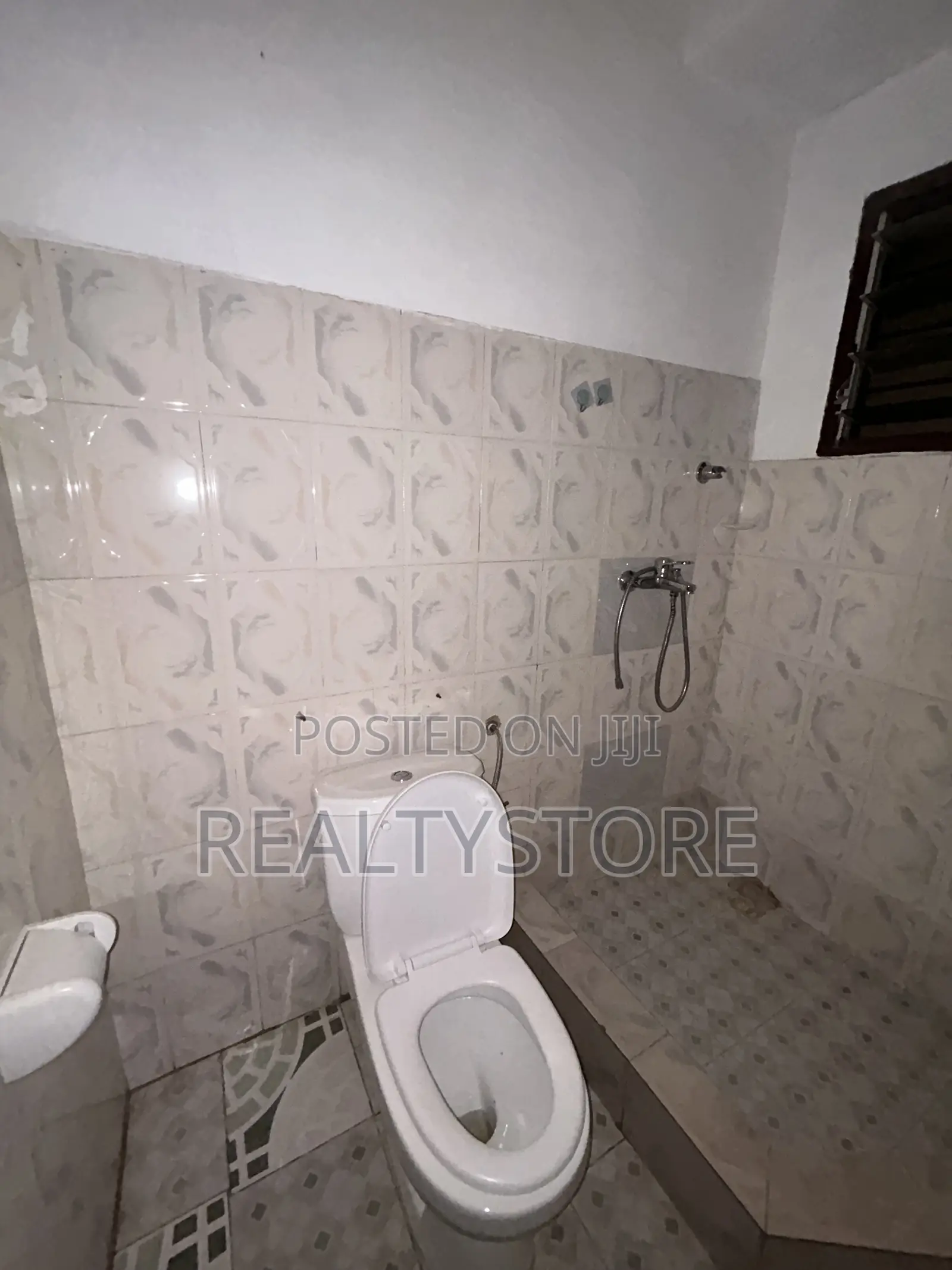 2bdrm Block of Flats in Kwabenya, Accra Metropolitan for rent