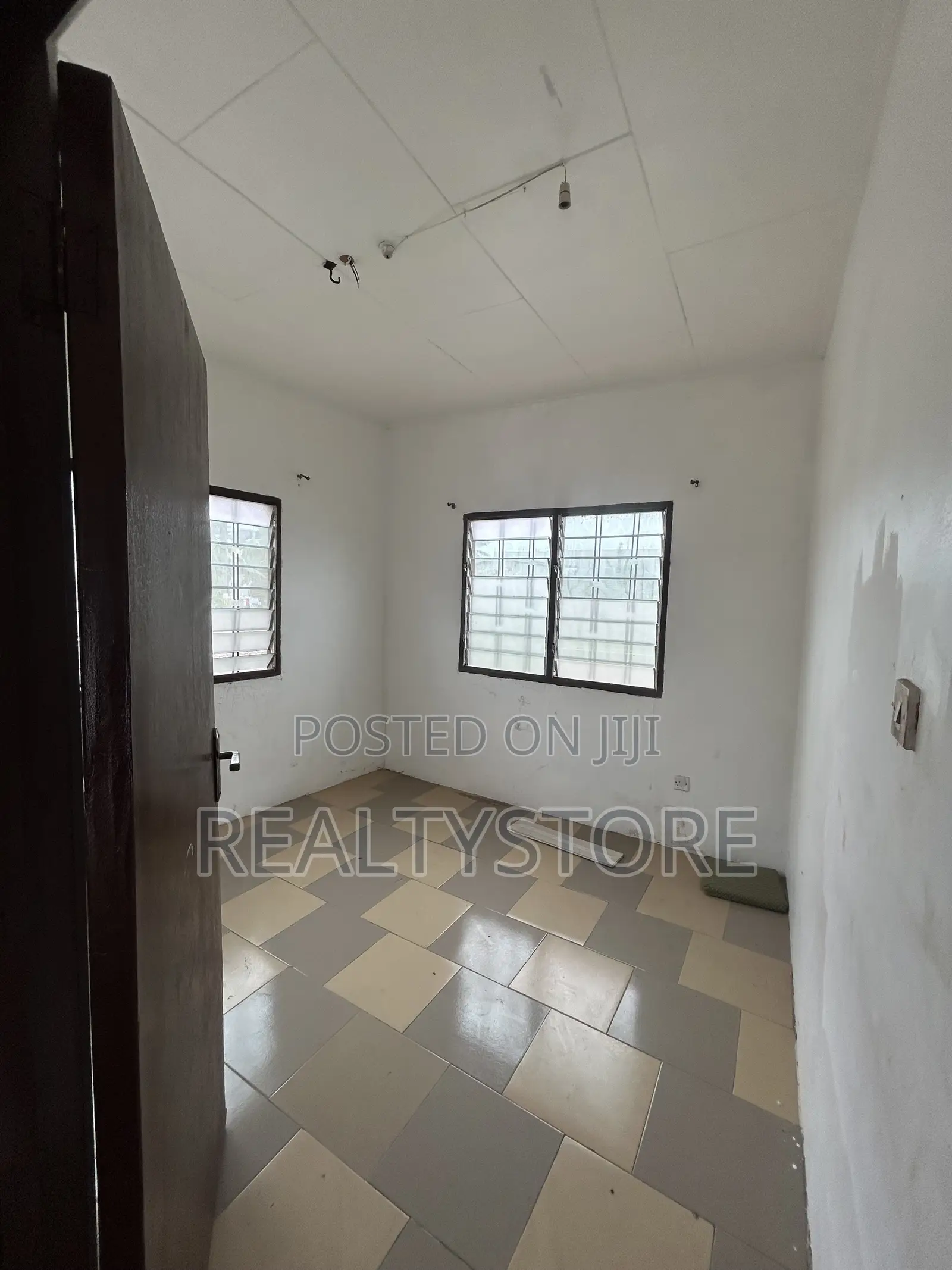 2bdrm Block of Flats in Kwabenya, Accra Metropolitan for rent