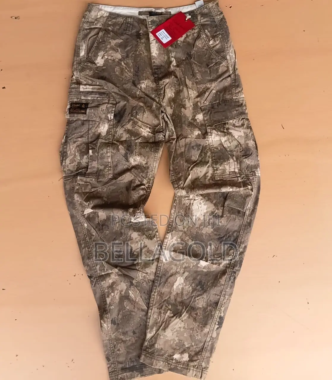 Camo Cargo Pants / Camo Cargo Trousers
