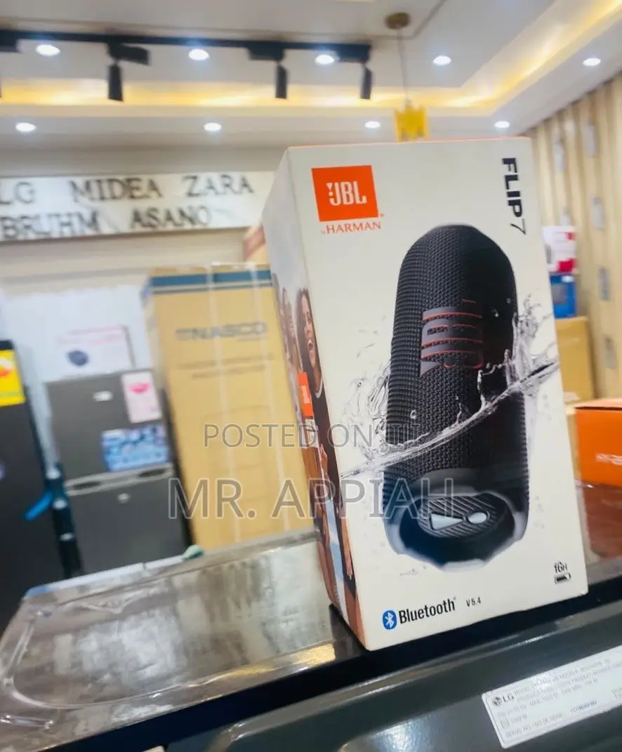 Super Adorable JBL Flip 7 Wireless Speaker(Black)