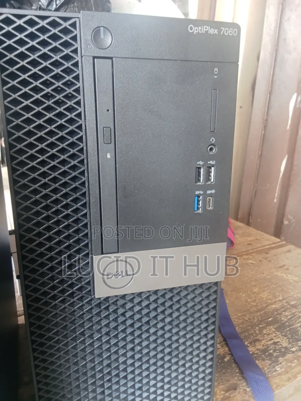 Desktop Computer Dell OptiPlex 7060 8GB Intel Core i7 HDD 500GB
