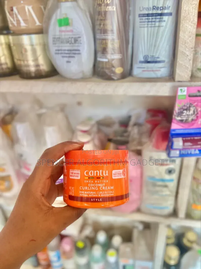 Cantu Hair Care-Leave in/Pomade/Custard/Curling CRM/Lock and Twist Gel