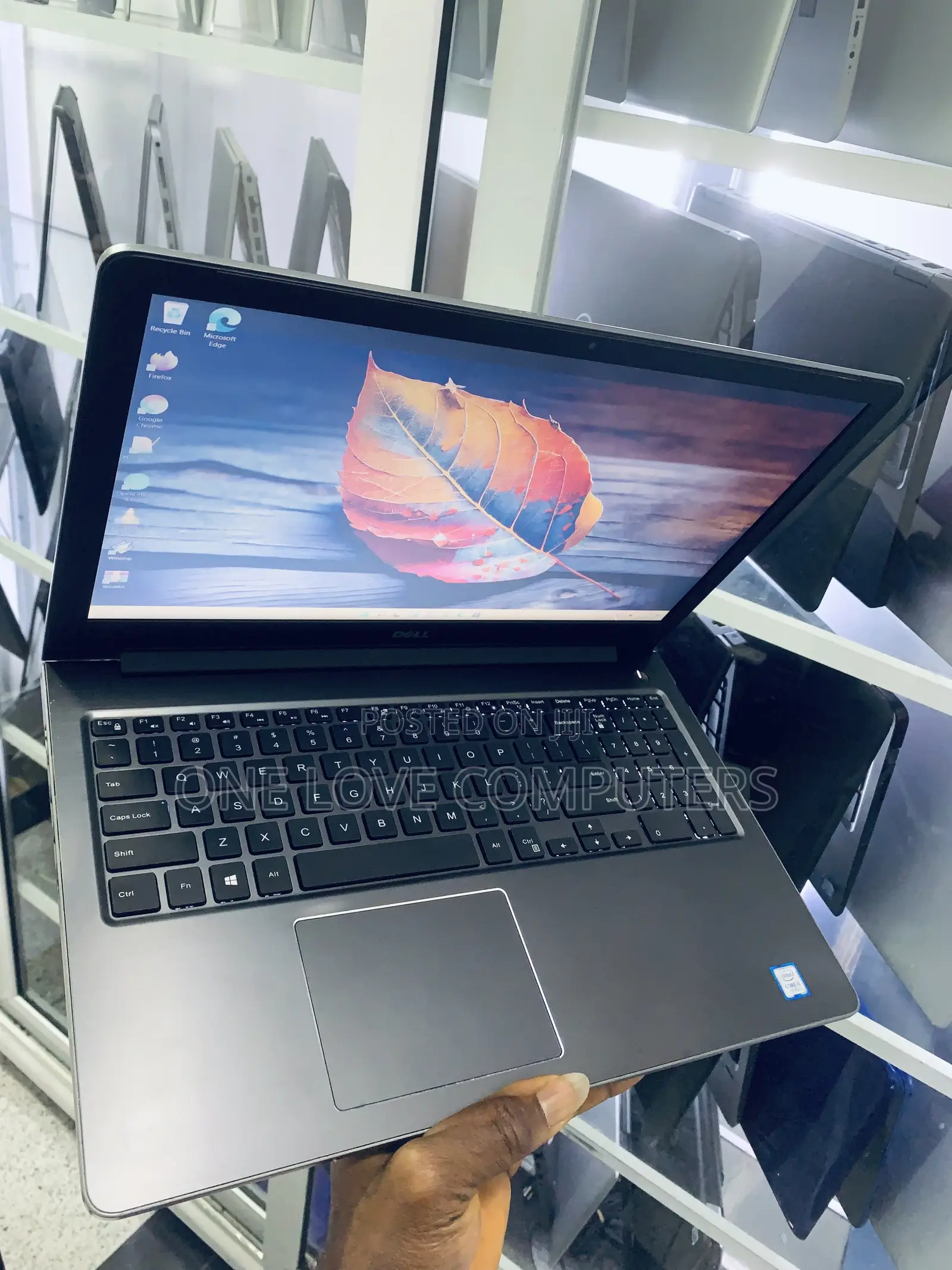 Laptop Dell Vostro 5468 16GB Intel Core i5 SSD 256GB