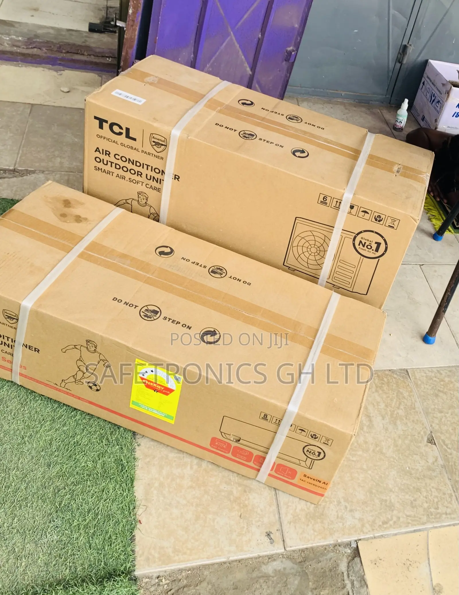 Durable Sleek TCL 1.5 HP (1.5 Ton) Inverter Air Conditioner