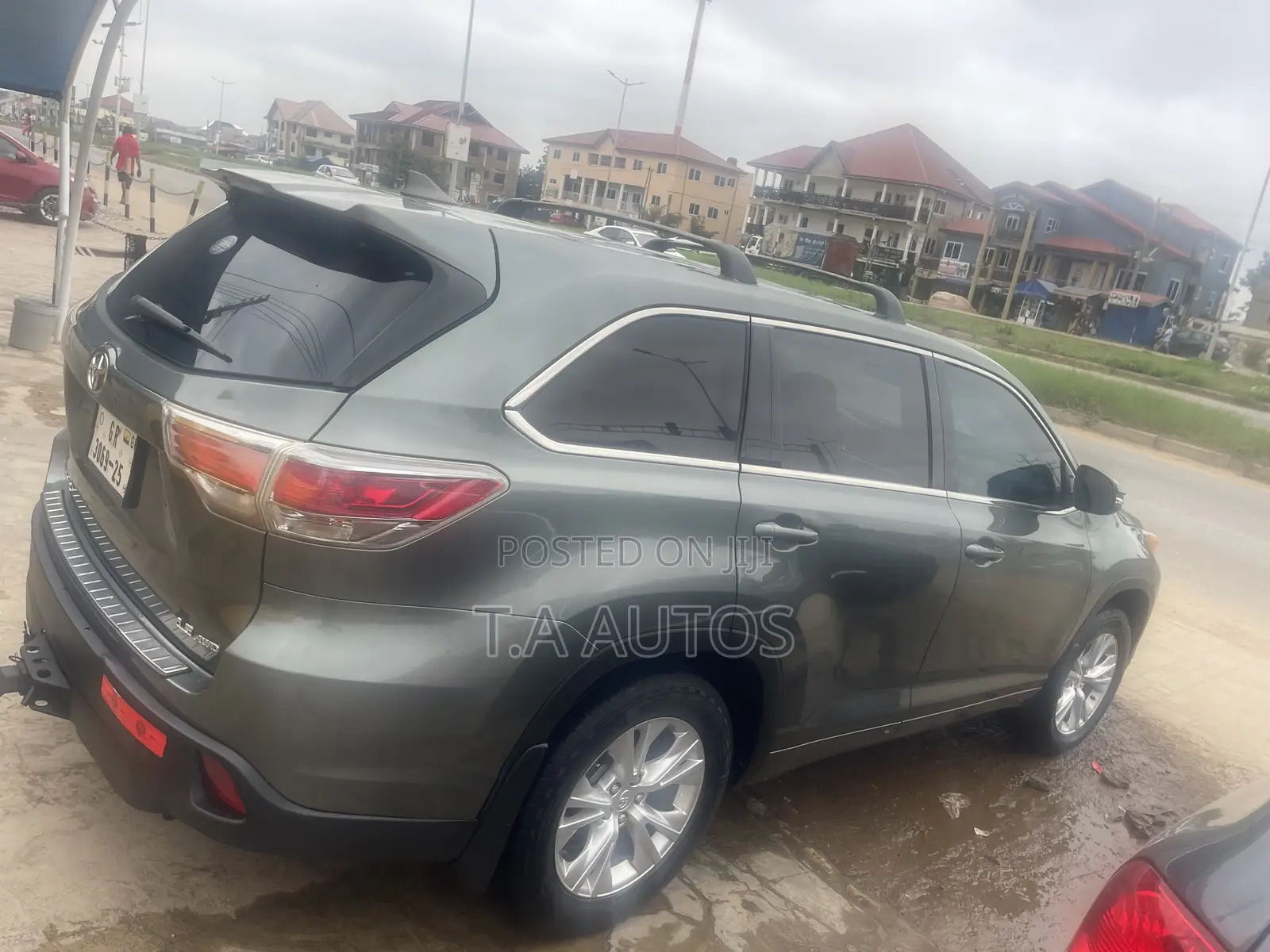 Toyota Highlander XLE 4dr SUV (3.5L 6cyl 6A) 2015 Silver