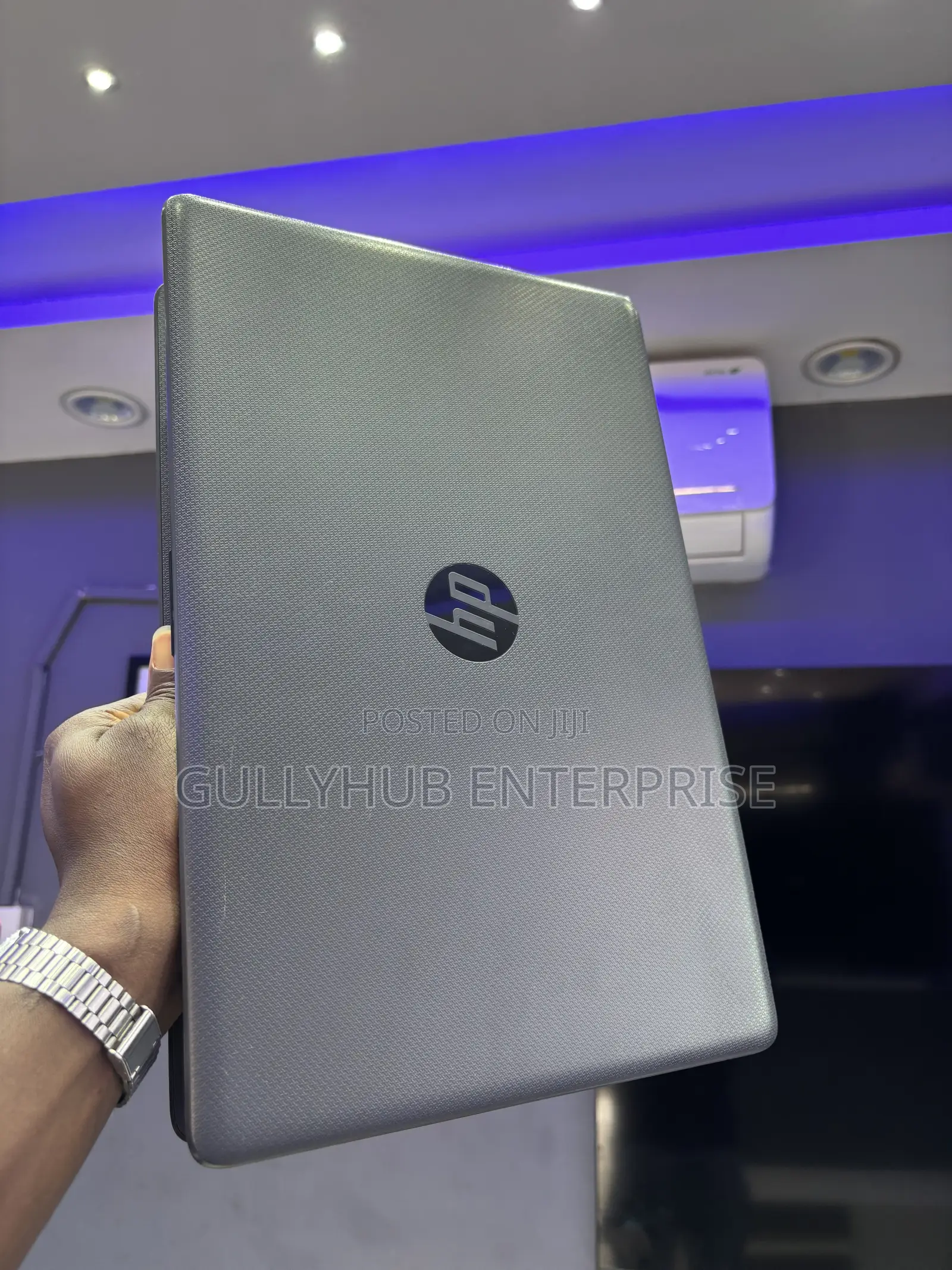 Laptop HP 15 8GB AMD Ryzen 3 SSD 256GB