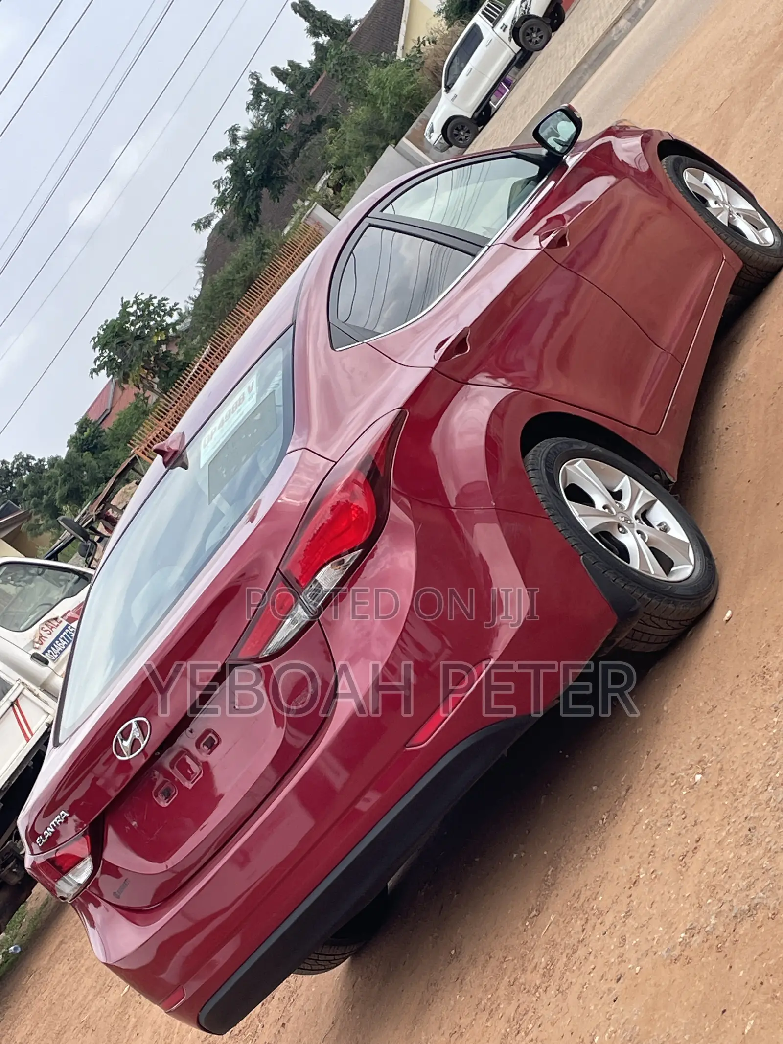 Hyundai Elantra 2016 Red