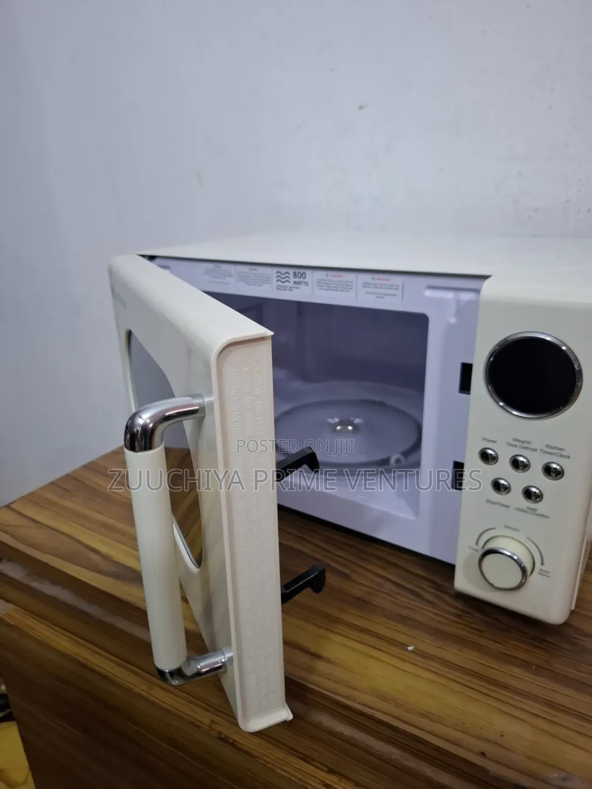 20. L Russell Hobbs Retro Compact Cream Microwave... From Uk🇬🇧