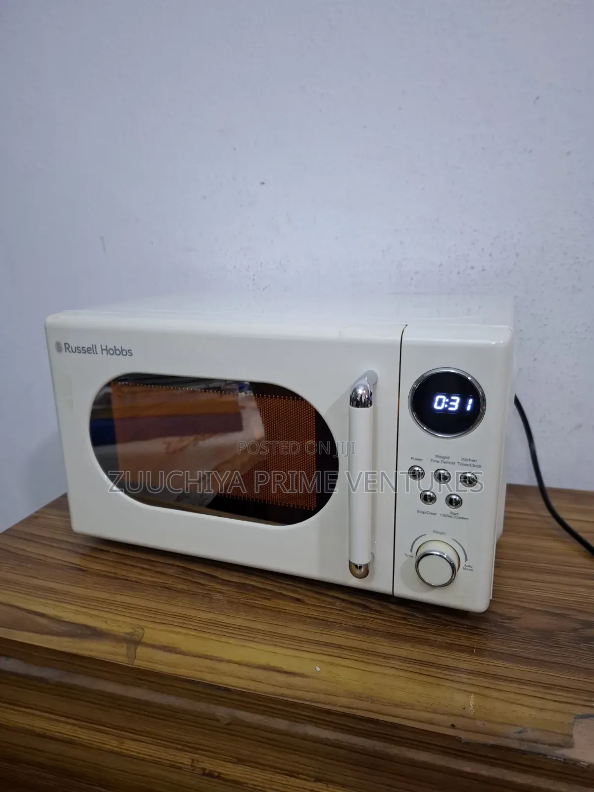 20. L Russell Hobbs Retro Compact Cream Microwave... From Uk🇬🇧