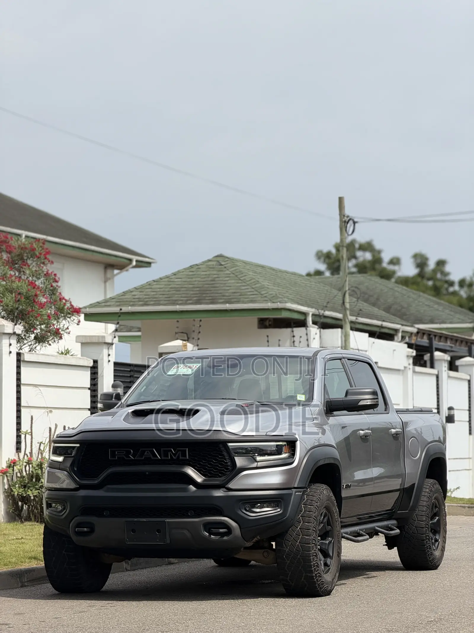 Dodge RAM 2021 Silver