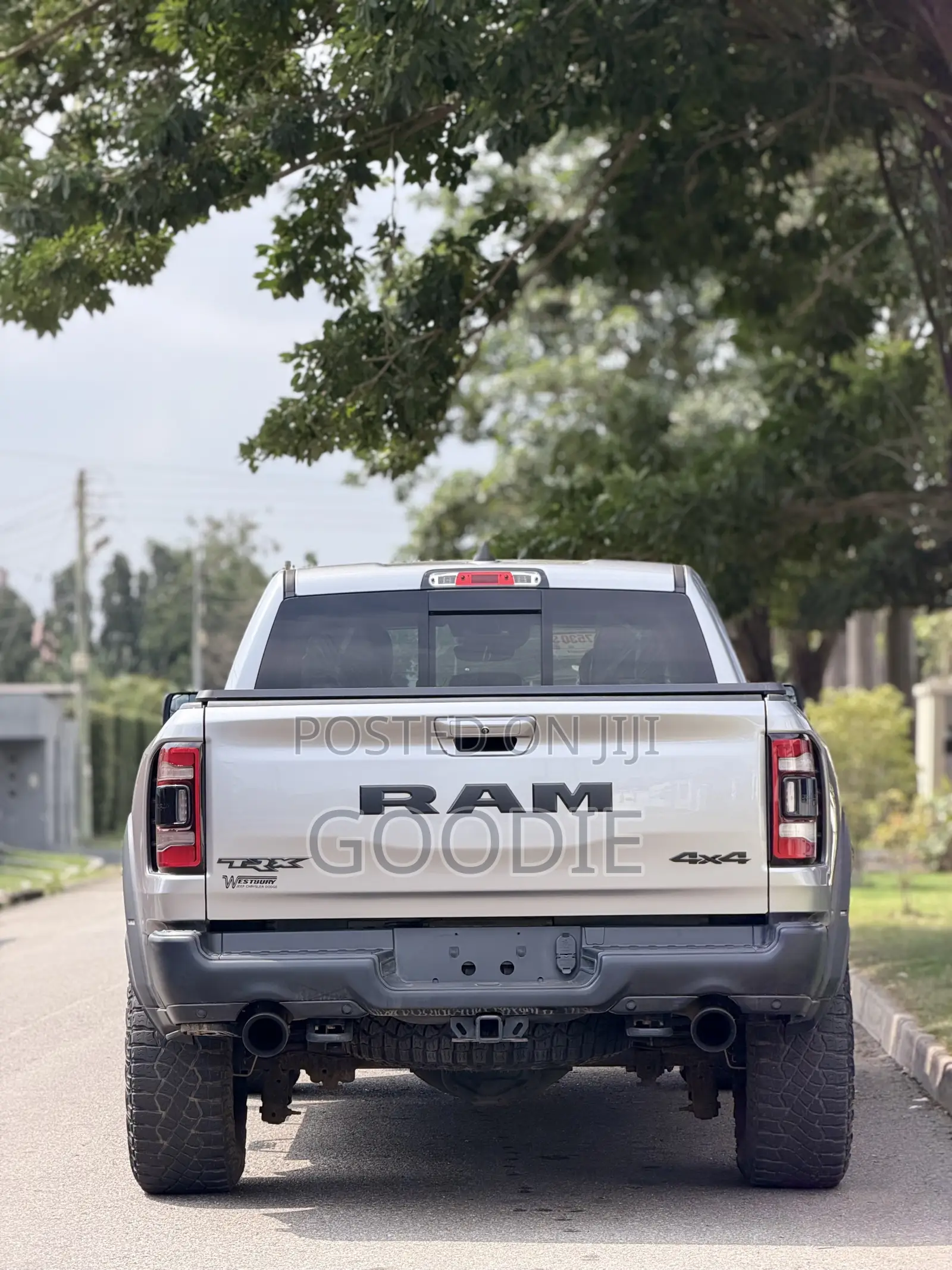 Dodge RAM 2021 Silver
