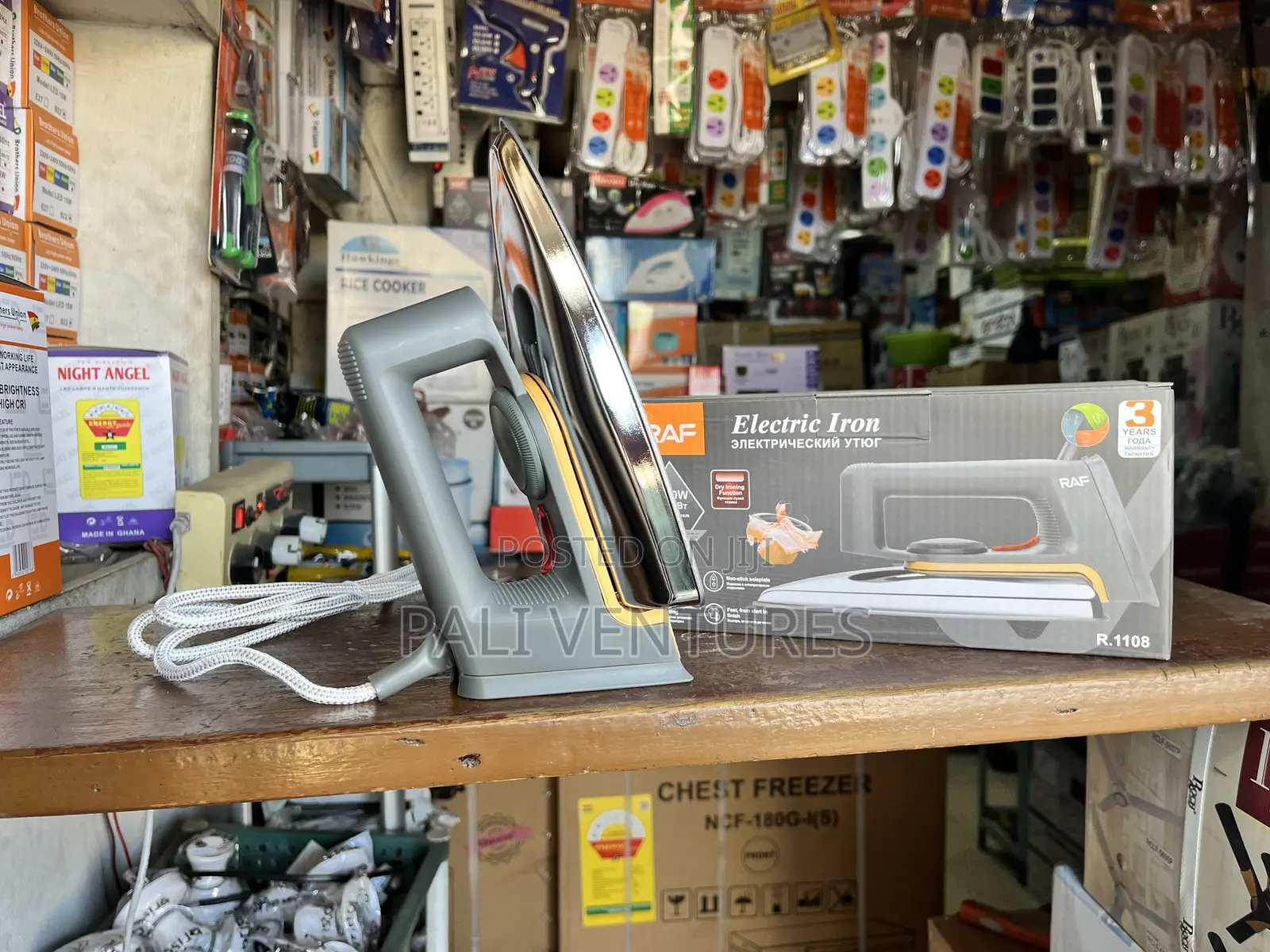 Electric Iron 1600W