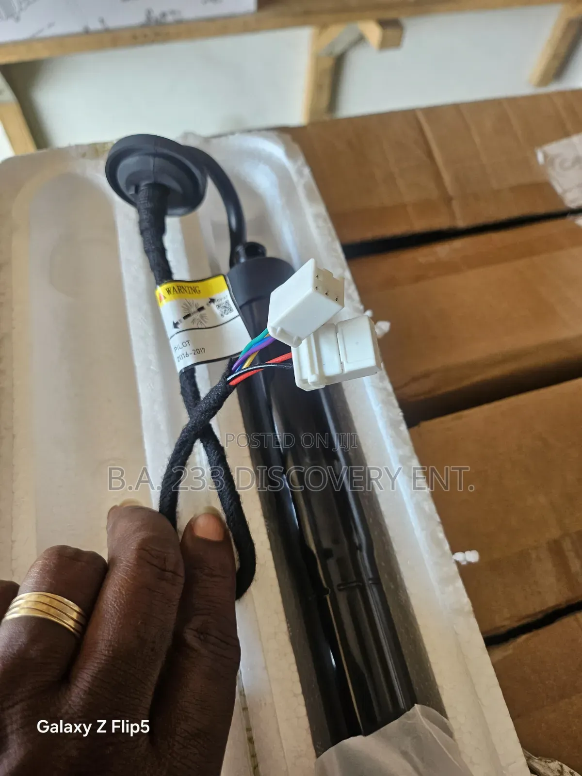 Honda Pilot 2014/2016/2017 Electronic Boot Shocks