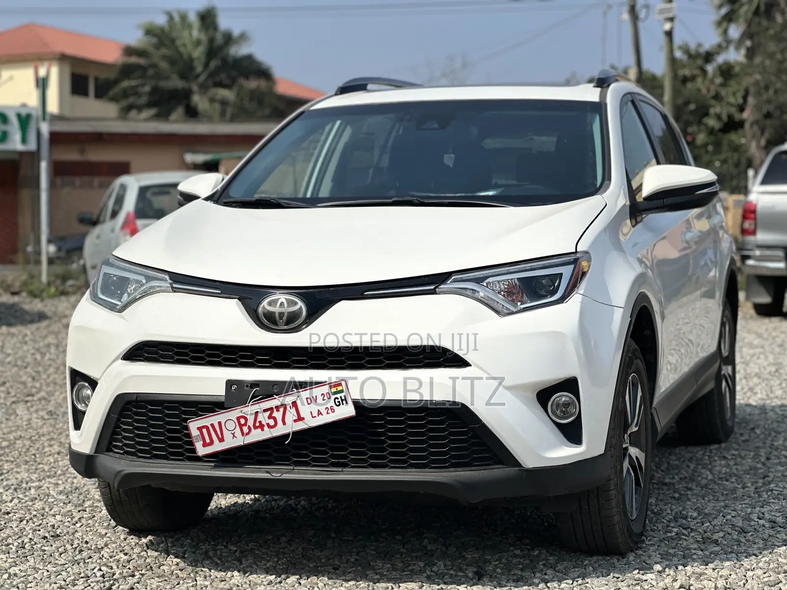 Toyota RAV4 2017 White