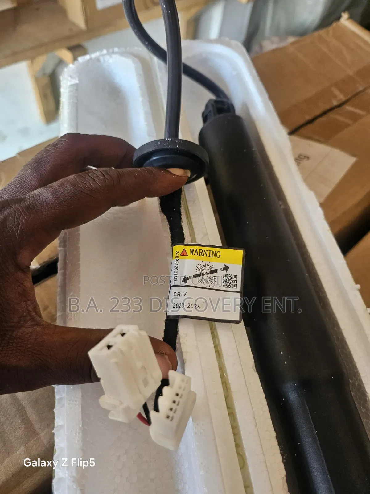Honda CRV 2023/2024 Electronic Boot Shocks