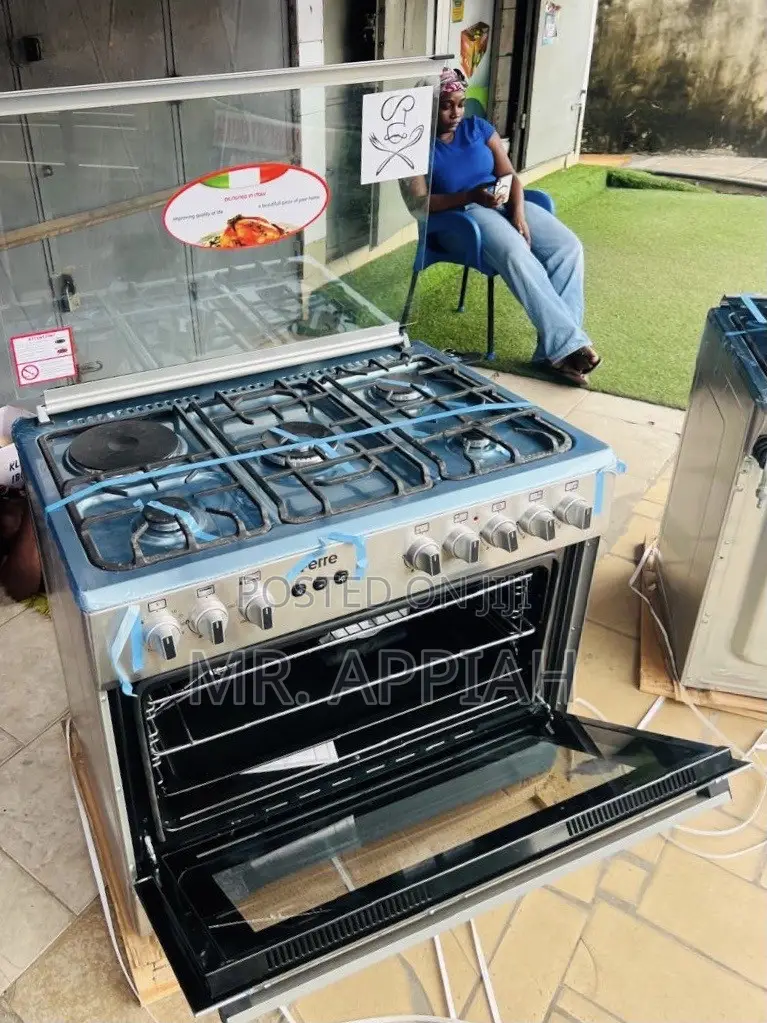 Affordable Ferre 60x90cm Glass Lid 4 Gas + 1 Electric Cooker(Gray).