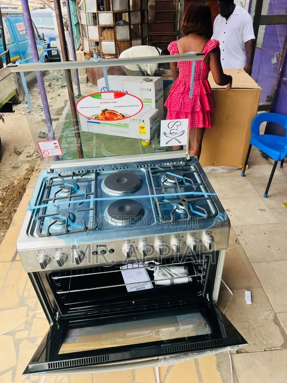 Super Classic Ferre 60x90cm 4 Gas + 2 Electric Glass Lid Cooker