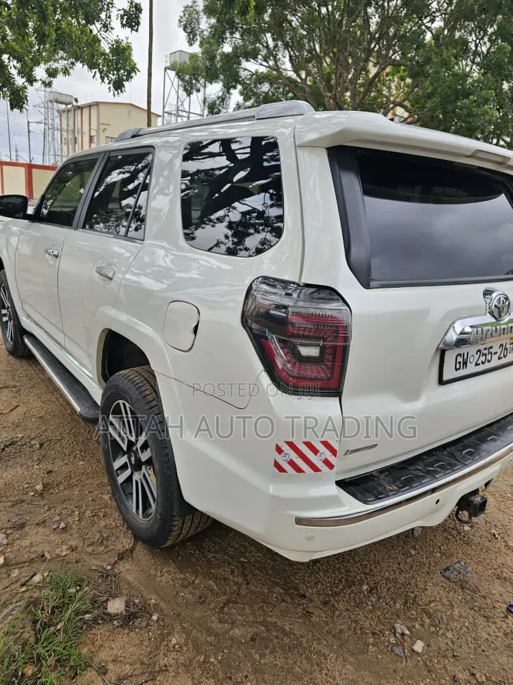 Toyota 4-Runner 2015 White