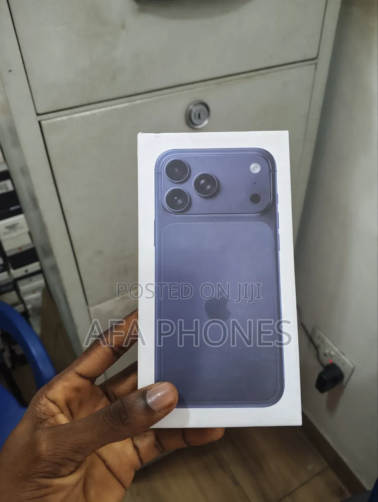 New Apple iPhone 17 Pro 256 GB Blue