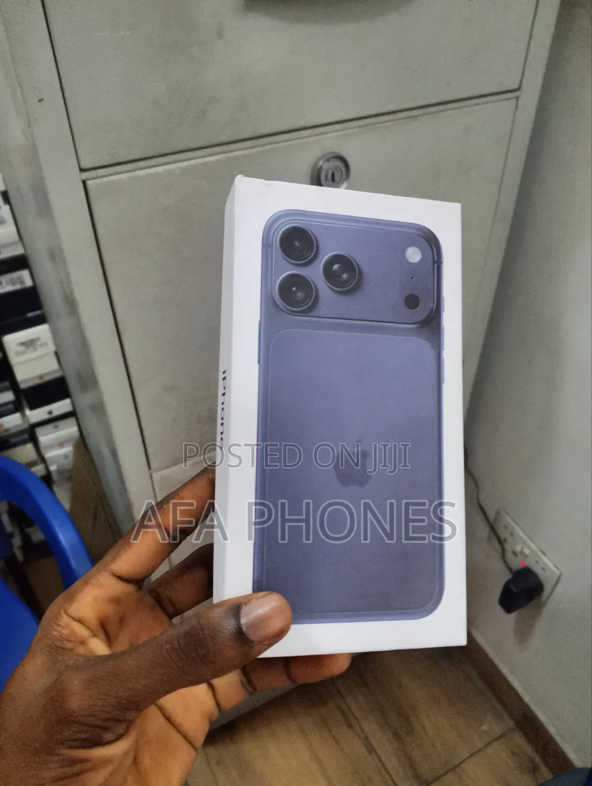 New Apple iPhone 17 Pro 256 GB Blue