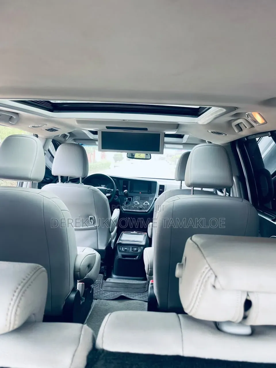 Toyota Sienna 2016 Gray