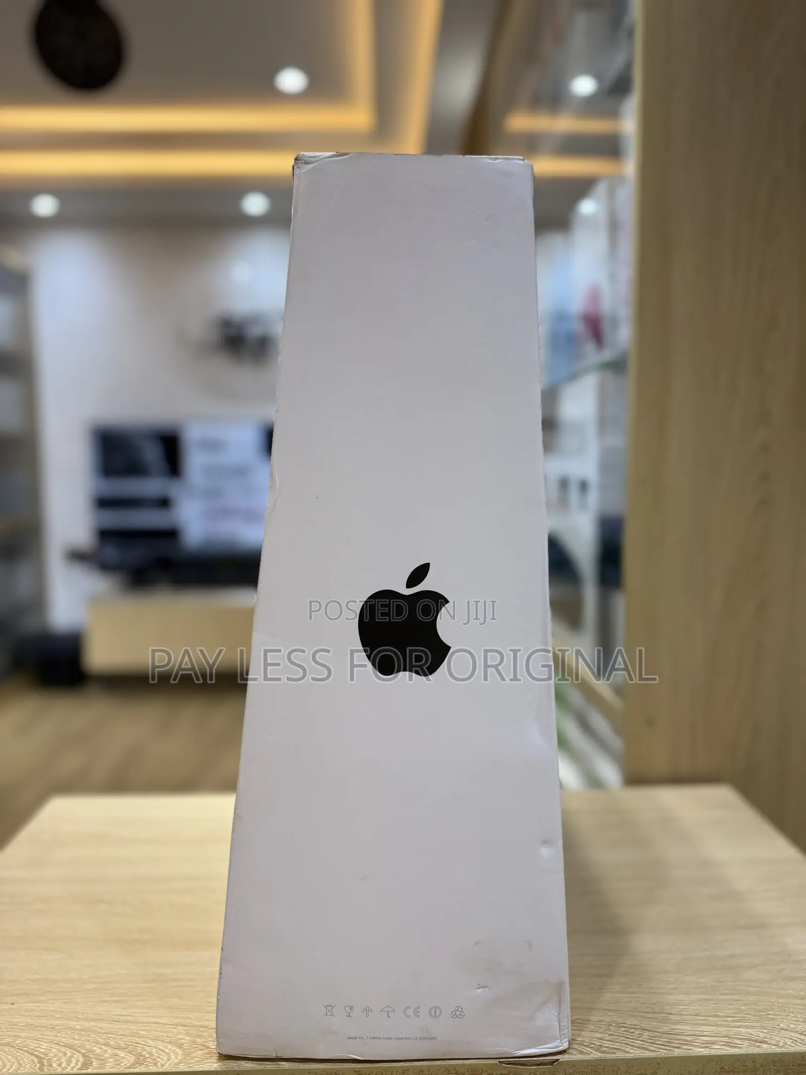 Desktop Computer Apple 8GB Intel Core i5 SSD 256GB
