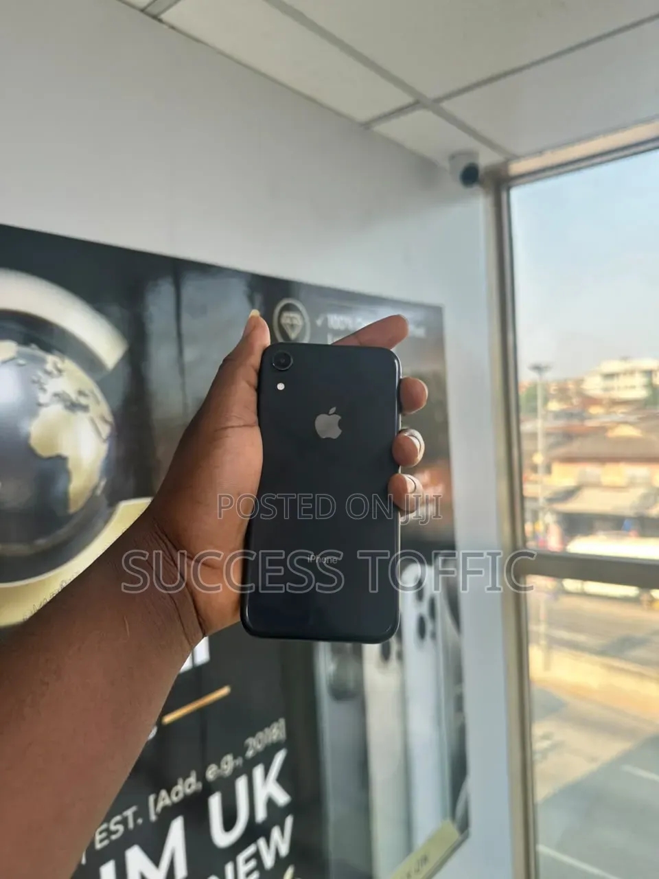 Apple iPhone XR 64 GB Black